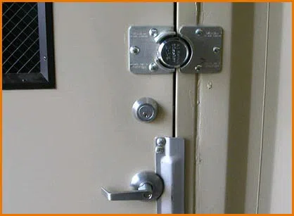  Cleveland Lock And Keys Cleveland, OH 216-606-9007